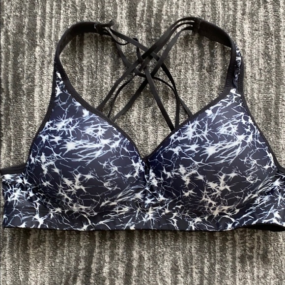 Sports bra - Picture 1 of 2